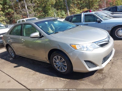 TOYOTA CAMRY 2014