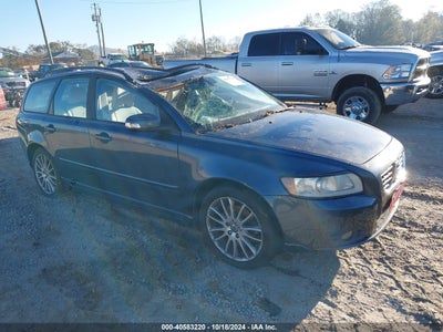 VOLVO V50 2011