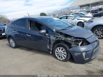 TOYOTA PRIUS PLUG-IN 2014