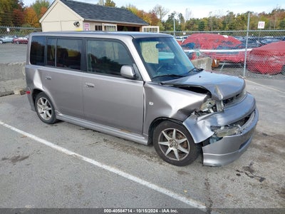 SCION XB 2004