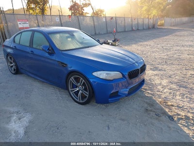 BMW M5 2013