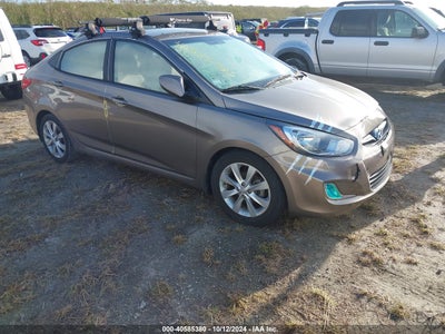 HYUNDAI ACCENT 2013