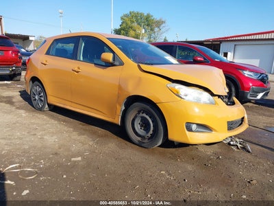 TOYOTA MATRIX 2010