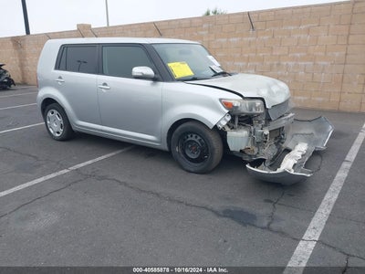 SCION XB 2010