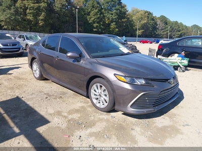 TOYOTA CAMRY 2023