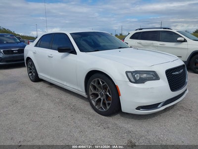 CHRYSLER 300 2018