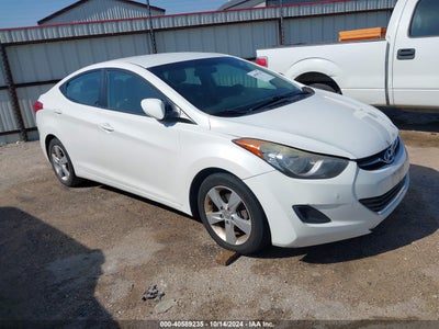 HYUNDAI ELANTRA 2013