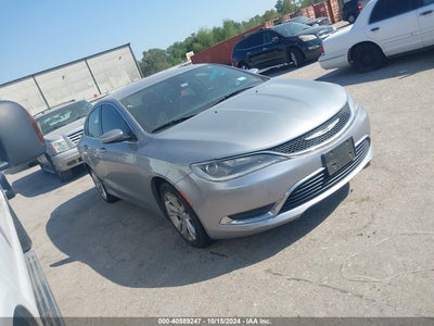 CHRYSLER 200 2015