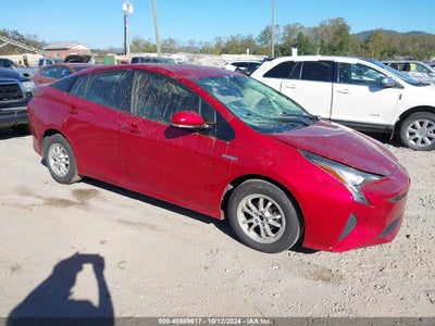TOYOTA PRIUS 2018
