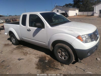 NISSAN FRONTIER 2013