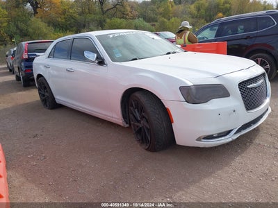 CHRYSLER 300 2018
