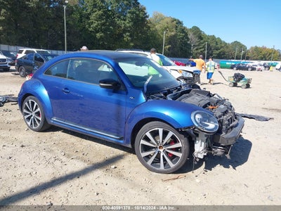 VOLKSWAGEN BEETLE 2015