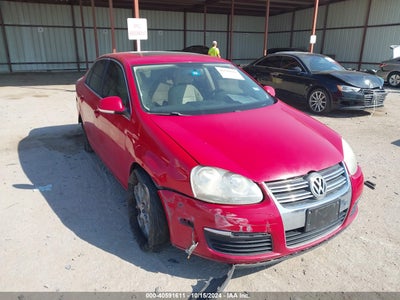 VOLKSWAGEN JETTA 2010