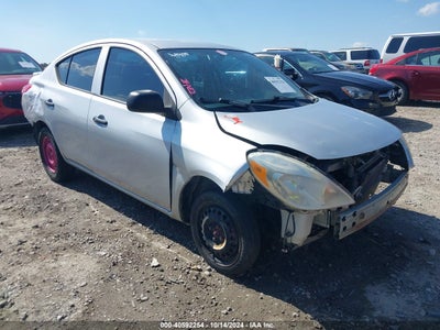 NISSAN VERSA 2014