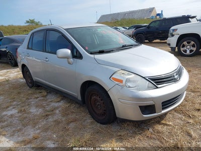 NISSAN VERSA 2011