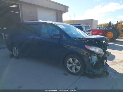 TOYOTA SIENNA 2014