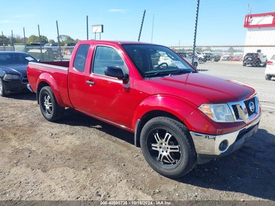 NISSAN FRONTIER 2011
