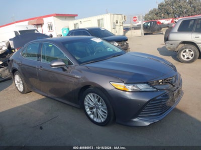 TOYOTA CAMRY HYBRID 2018