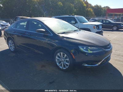 CHRYSLER 200 2015