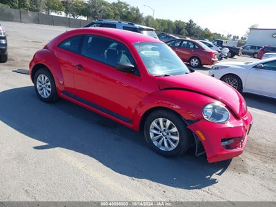 VOLKSWAGEN BEETLE 2014