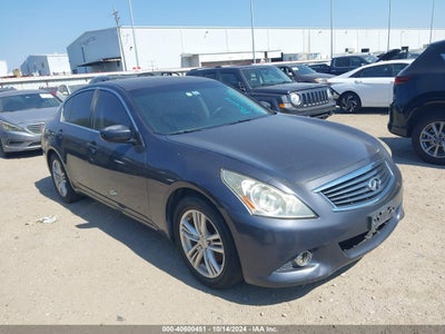 INFINITI JOURNEY 2012
