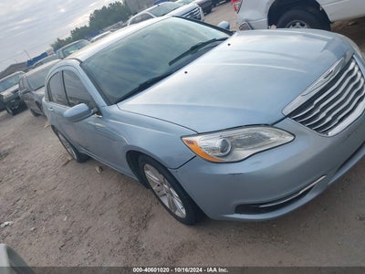 CHRYSLER 200 2014