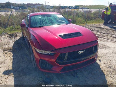 FORD MUSTANG 2024