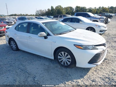 TOYOTA CAMRY HYBRID 2018