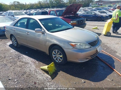TOYOTA CAMRY 2002