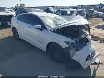 FORD FUSION HYBRID 2017