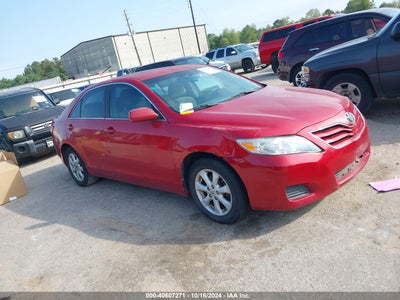TOYOTA CAMRY 2011