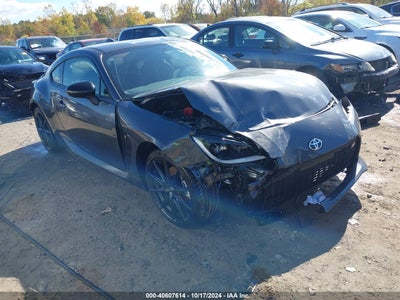 TOYOTA GR86 2024