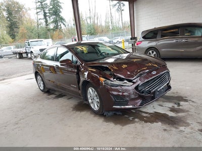 FORD FUSION HYBRID 2019
