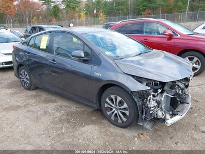TOYOTA PRIUS PRIME 2022