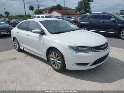 CHRYSLER 200 2015
