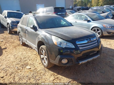 SUBARU OUTBACK 2014
