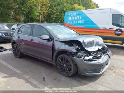 VOLKSWAGEN GOLF 2015