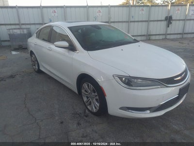 CHRYSLER 200 2015