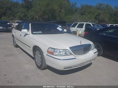 LINCOLN TOWN CAR 2007