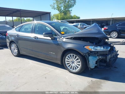 FORD FUSION HYBRID 2016
