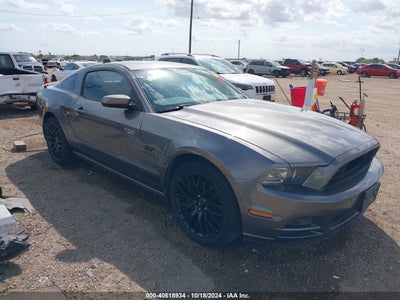 FORD MUSTANG 2013