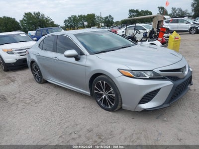 TOYOTA CAMRY 2020