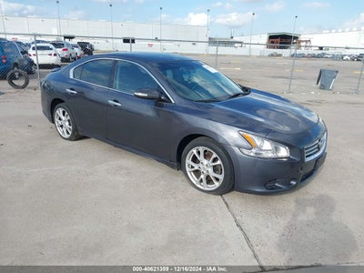 NISSAN MAXIMA 2012