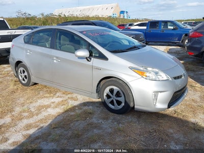 TOYOTA PRIUS 2014