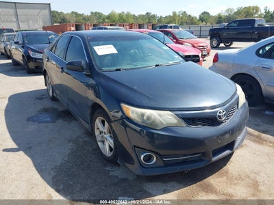 TOYOTA CAMRY 2013