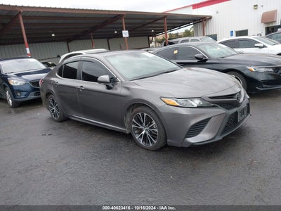 TOYOTA CAMRY 2020