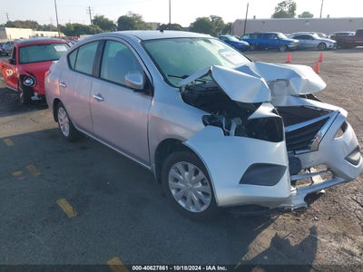 NISSAN VERSA 2016