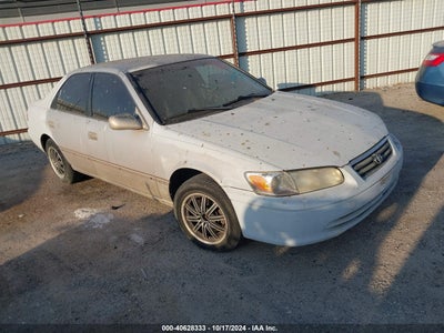 TOYOTA CAMRY 2001