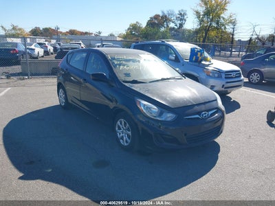 HYUNDAI ACCENT 2013