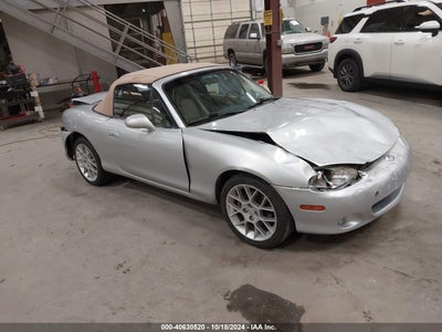 MAZDA MX-5 MIATA 2001